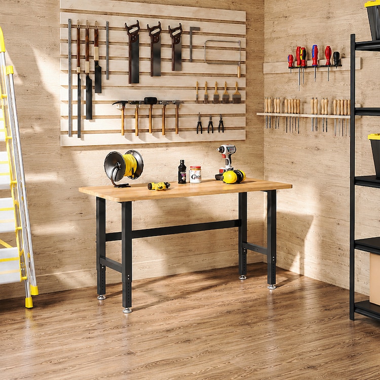Standard Heavy-Duty Industrial Packing Table | 4Dock